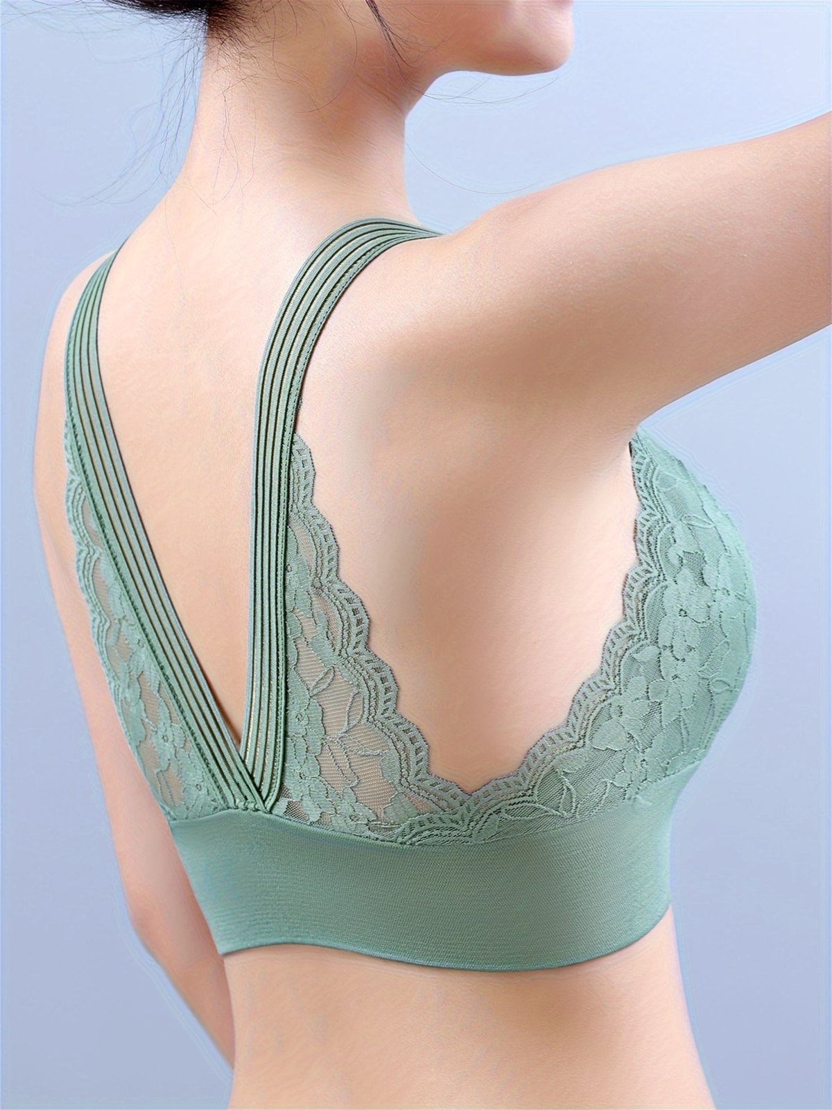 Women's Low-Cut Sport Bra with Contrast Lace Trim - Medium Support Removable Pads, Breathable Yoga Running Gym Bra, V-Neck Pullover Design & Lettered Detail for Elegant Workout & Casual Wear, Nontransparent Material
